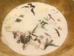 -云中鱼蒸汽石锅鱼(川沙百联店)