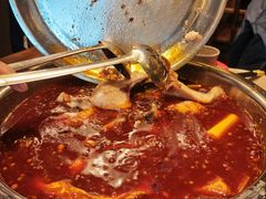 -肖肖酸萝卜鱼火锅(总店)