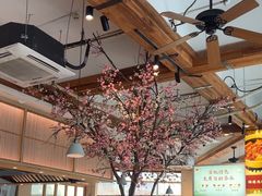 -蜜桃餐厅·伴山(湖滨商业街店)