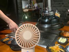 -肉甲韩国木炭烤肉(新壹街1店)