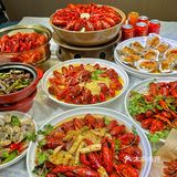 南京旅游一定要来玄武湖老牌龙虾店‼️