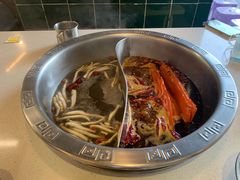 -憨铁匠老火锅(龙岗万科里店)