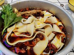-晓彭肥肠鸡·泡椒鸡火锅(水木天地店)