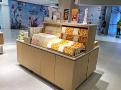 面包甜点陈列柜-奈雪的茶(中华广场店)