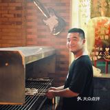 度假在富力湾，这条街吃的不算多，每家都吃过一遍