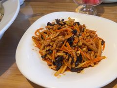 -严记小天府酸菜鱼(西四路店)