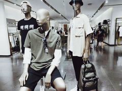 -URBAN REVIVO(济南世茂广场店)