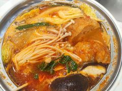 -百品聚旋转火锅(万德庄店)