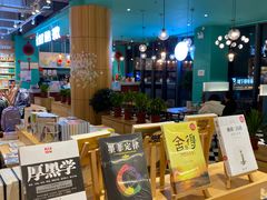 -韬智书店(临桂吾悦店)