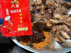 -烤肉小伙烤肉店
