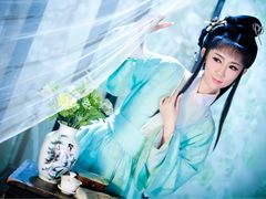 -九月鹰飞汉服摄影工作室