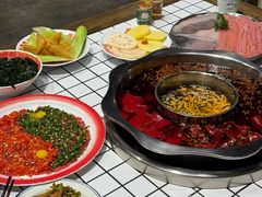 -六婶老火锅(交通大学直营店)