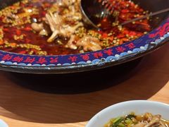 -何师傅美蛙鱼头(汉街店)