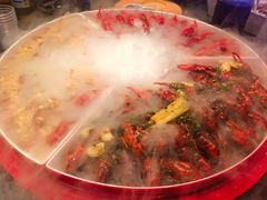 -肥肥虾庄·金牌油焖大虾(杨园滨江时代walk店)