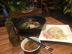 -万记麻辣烫国展总店