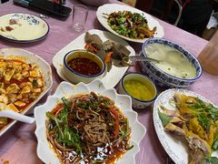 -洪霞餐馆