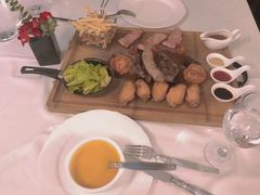 -火车头法国西餐厅