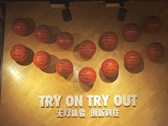 -NIKE品牌体验店(北京蓝色港湾店)