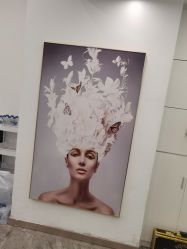 -MODEL'S HAIR