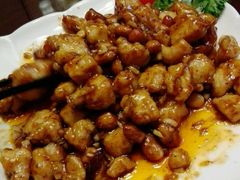 宫保鸡丁-金牌餐厅·天津菜·八珍豆腐·老爆三(瓷房子店)