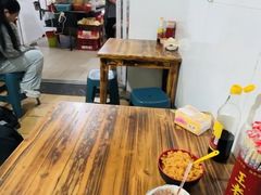 -胖子水煮(铁路三村无任何分店)