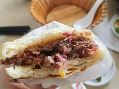 -闫家驴肉老店(华电一校店)