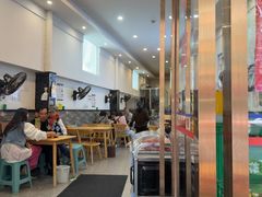 -雷祖芳老妈蹄花店