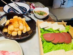 -尚尚仙·酸汤猪手·猪肚鸡火锅(华联万柳购物中心店)