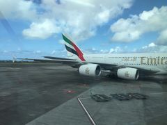 -西沃古尔·拉姆古兰爵士国际机场