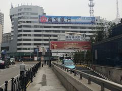 -上海站南广场-停车场