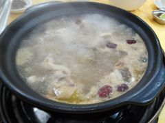 -濠轩阁特色生蚝火锅(水湾路店)