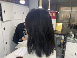 -镁连社·美联社