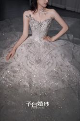 -予白婚纱礼服馆