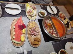 -一绪に寿喜烧(荟聚店)