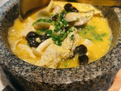 -维园悦谱·海派家常菜(乌鲁木齐南路店)