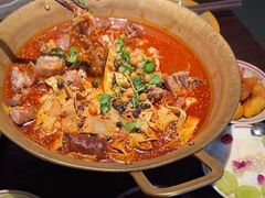 -张翻越·川渝冒菜·武汉黑鸭煲(城北万象城店)