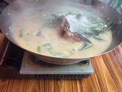 -活鱼村·老陈记粉店