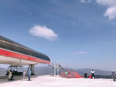 -鳌山滑雪度假区