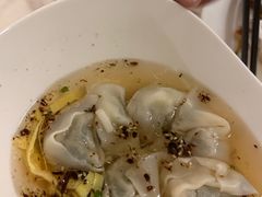 -浅深(世茂滨江精品店)