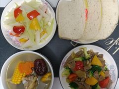 -爱月宝月嫂·育儿嫂