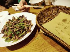 -蒙艾里民族传统菜蒙餐