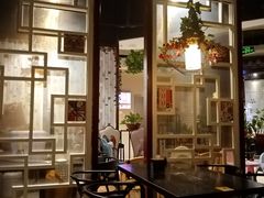 -舌尖上的食缘花园主题餐厅
