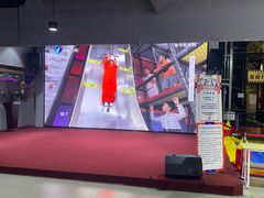 -嗨翻Hi-Fun竞技主题乐园·蹦床亲子生日轰趴(国光1937店)