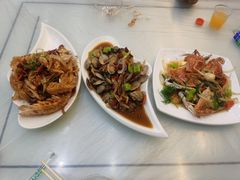 -覃记海鲜美食餐厅
