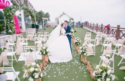 -拉瑞娜LaReine婚纱礼服高级定制
