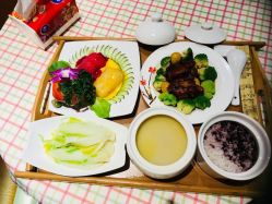 -圣轩·诗安国际母婴会所(渝中店)