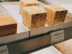 -花园饼屋·吐司蛋糕面包(星海店)