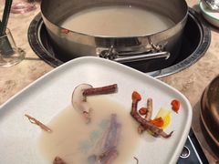 -淘米捞·米汤脆鲩鱼火锅(福田皇岗店)