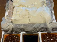 -95号酱骨·一块豆腐(展春园西路店)