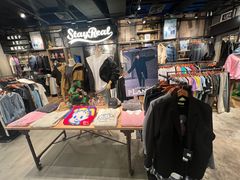 -StayReal Cafe(长宁来福士广场东八区店)